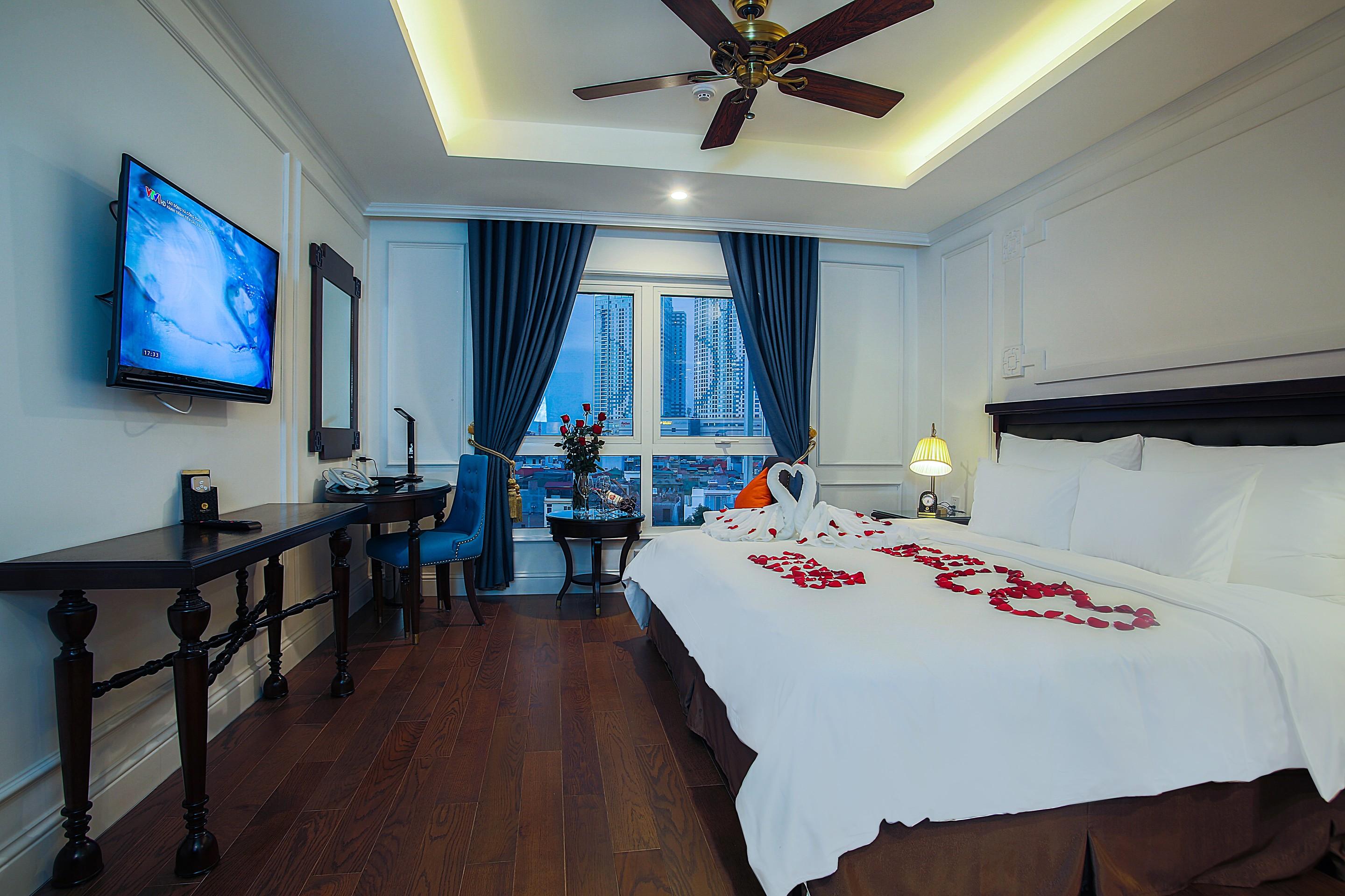 New Era Hotel & Villa Hanoi Bagian luar foto