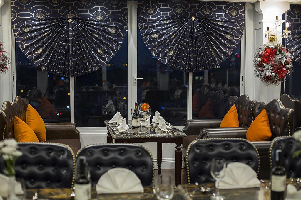 New Era Hotel & Villa Hanoi Bagian luar foto