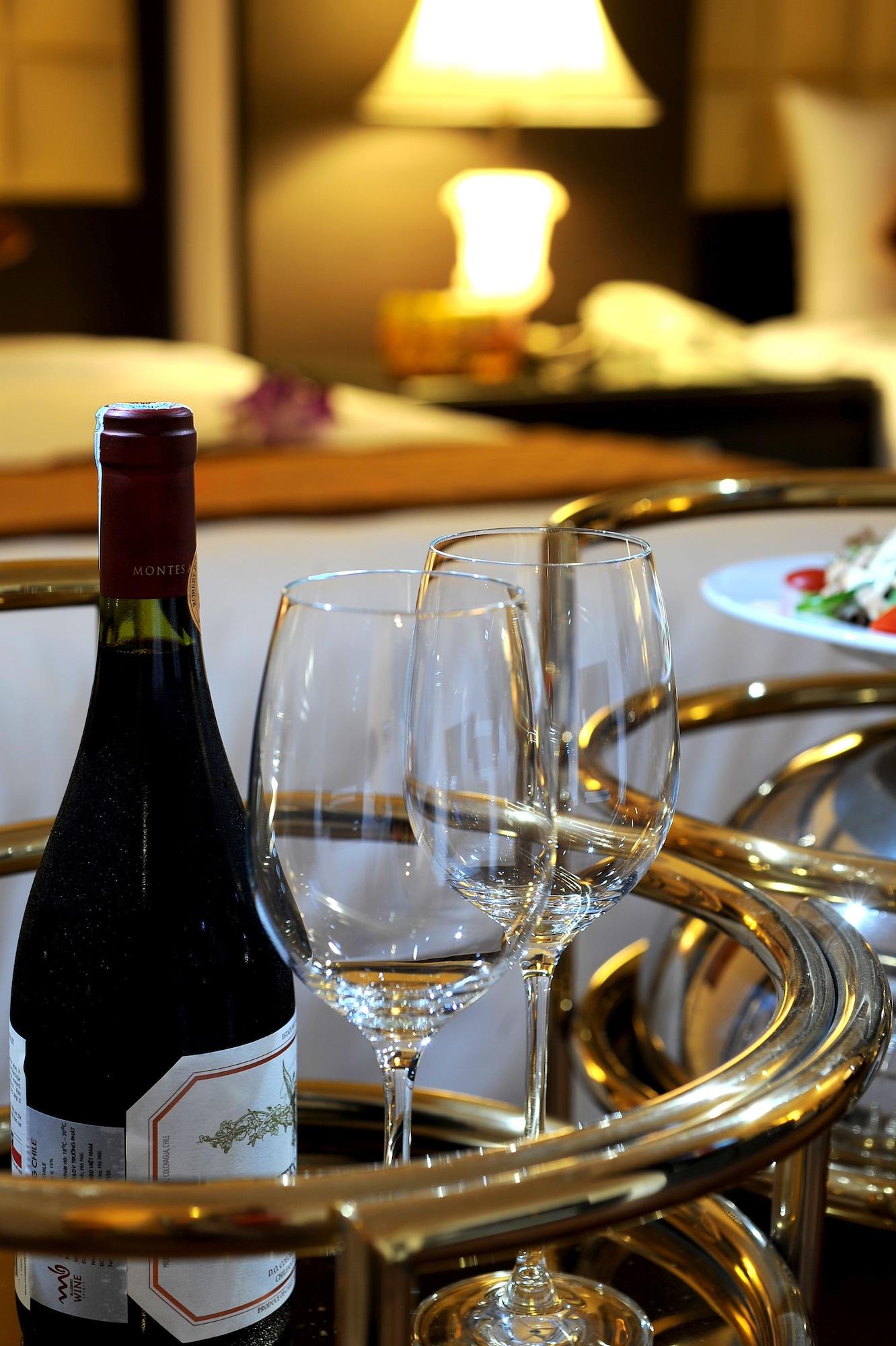 New Era Hotel & Villa Hanoi Bagian luar foto