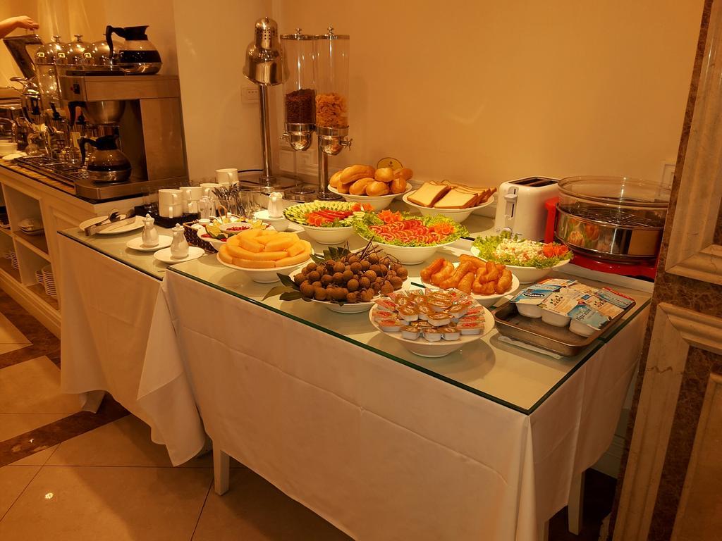 New Era Hotel & Villa Hanoi Bagian luar foto