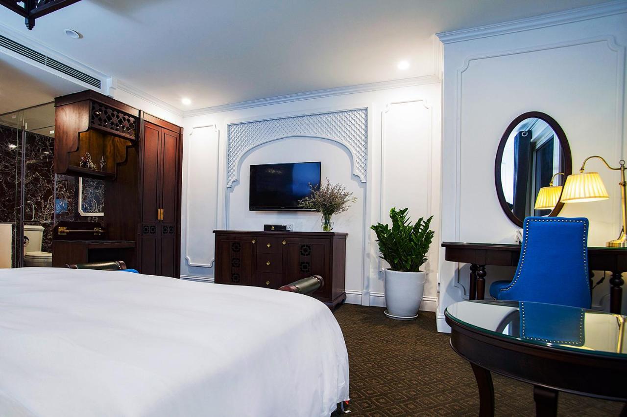 New Era Hotel & Villa Hanoi Bagian luar foto