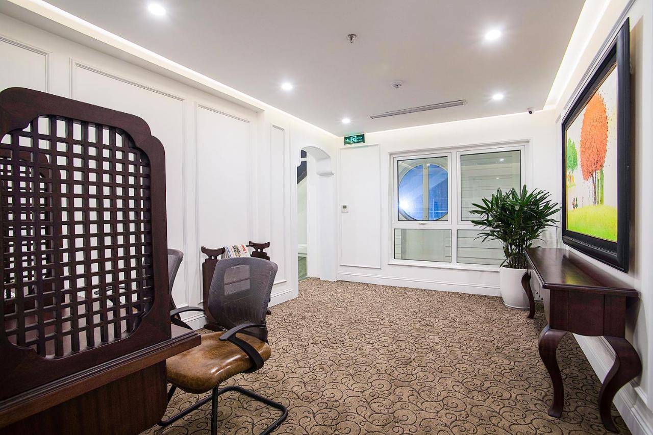 New Era Hotel & Villa Hanoi Bagian luar foto