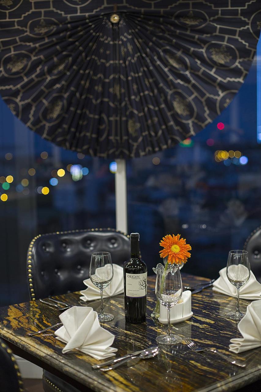 New Era Hotel & Villa Hanoi Bagian luar foto