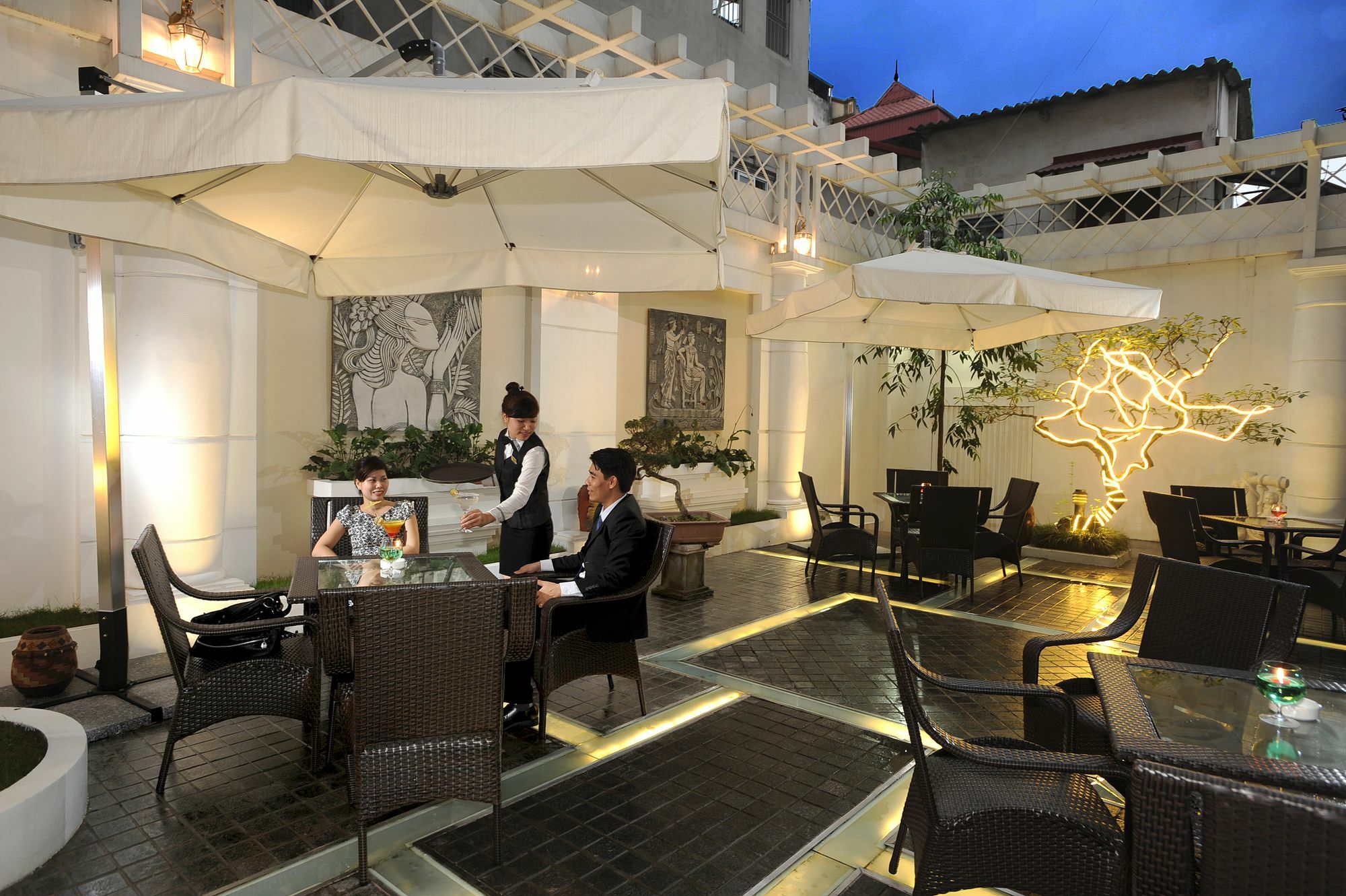 New Era Hotel & Villa Hanoi Bagian luar foto