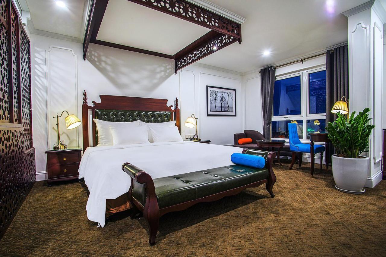New Era Hotel & Villa Hanoi Bagian luar foto